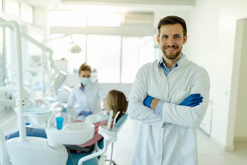 Best Dentist in Richmond Hill, ON: A Real Checklist to Choose the Right Clinic