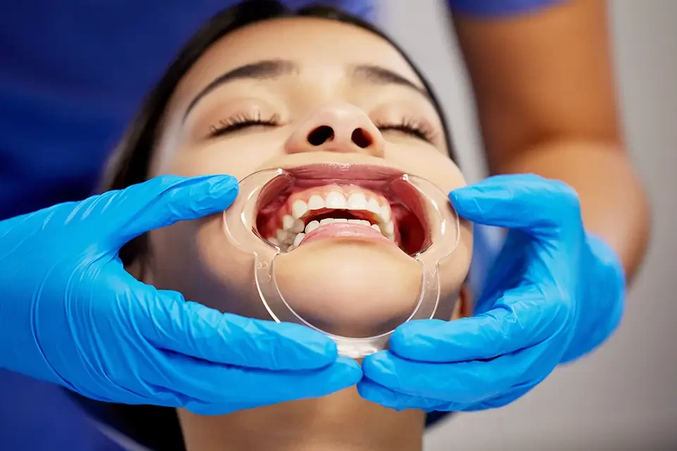 dental treatment Treat Gum Disease and dental Implants